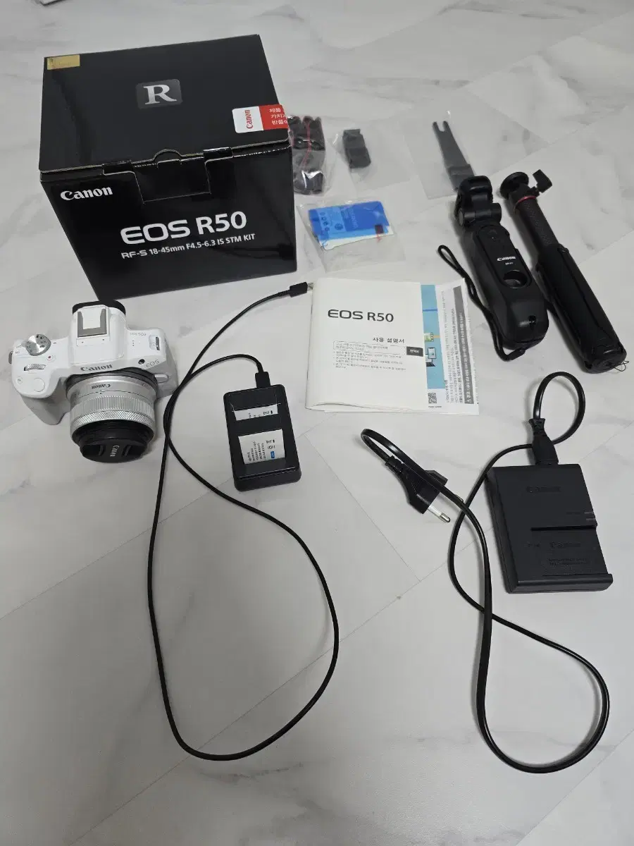 캐논 EOS R50 바디 + 렌즈 + 악세사리 세트(캐논카메라 새상품급)